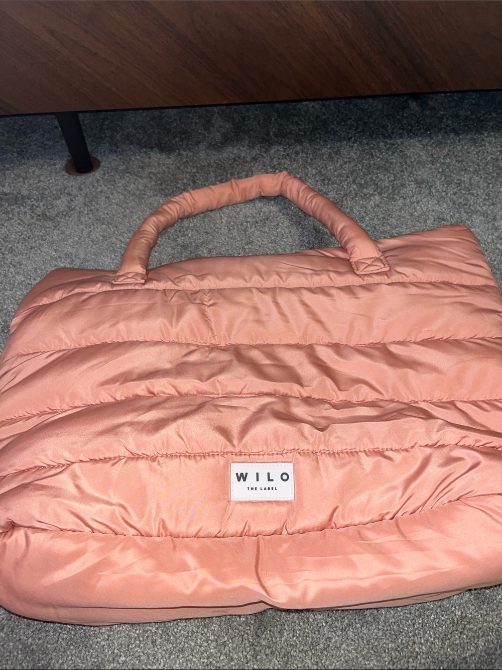 WILO Quilted Puffer Tote in Coral Peach